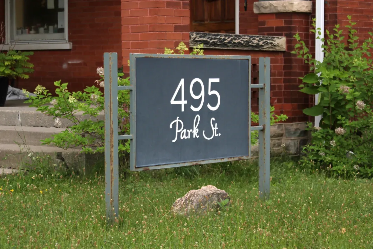 Genesis Midwives address sign